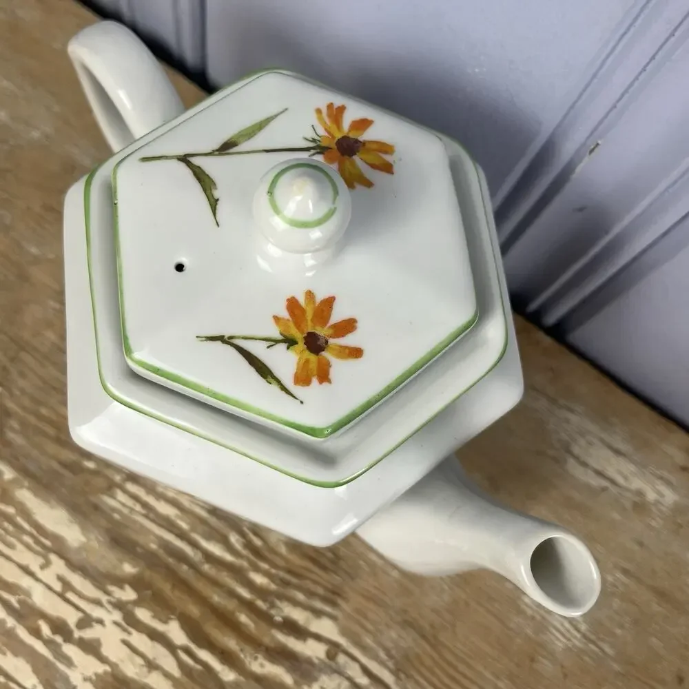 Vintage Toscany Floral Hexagon Teapot Cottagecore Black Eyed Susan Taiwan Flower